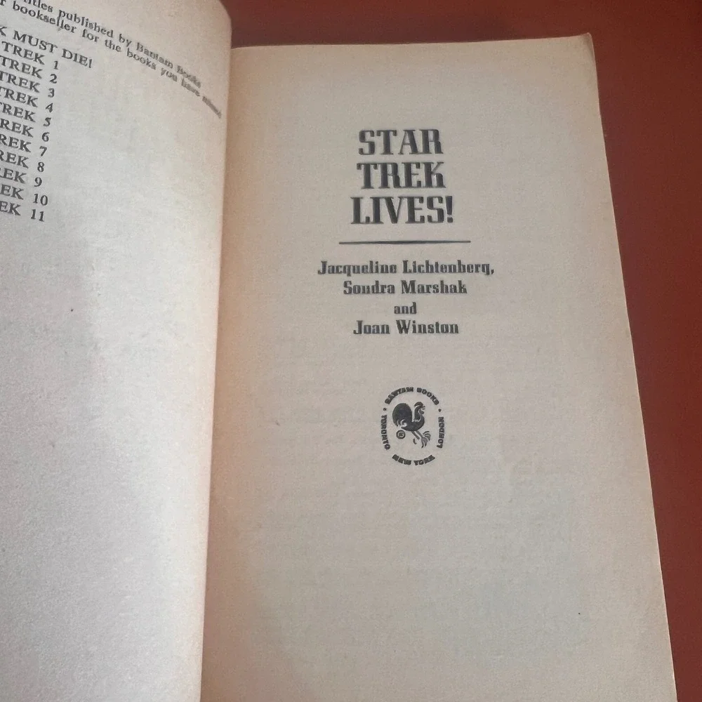 Bantam Books star trek